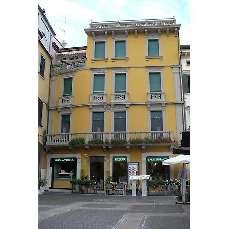 Aparthotel All'Orologio Peschiera del Garda Buitenkant foto